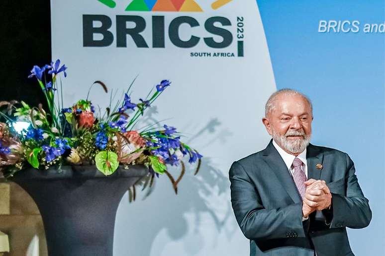 Presidente Lula durante foto oficial dos Líderes do BRICS em Summer Place, Joanesburgo, África do Sul (Foto tirada em 22/08/2023)