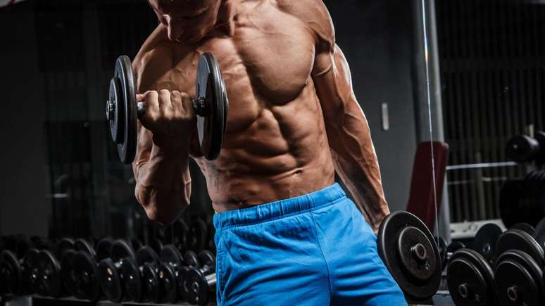 Exercícios para ganho de massa muscular - Shutterstock