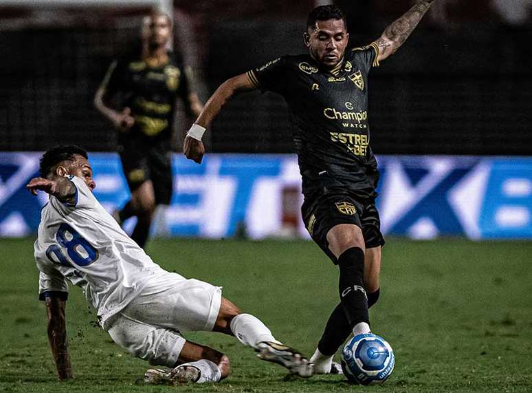 CRB vence Sport em jogo atrasado da Série B e mantém boa fase na