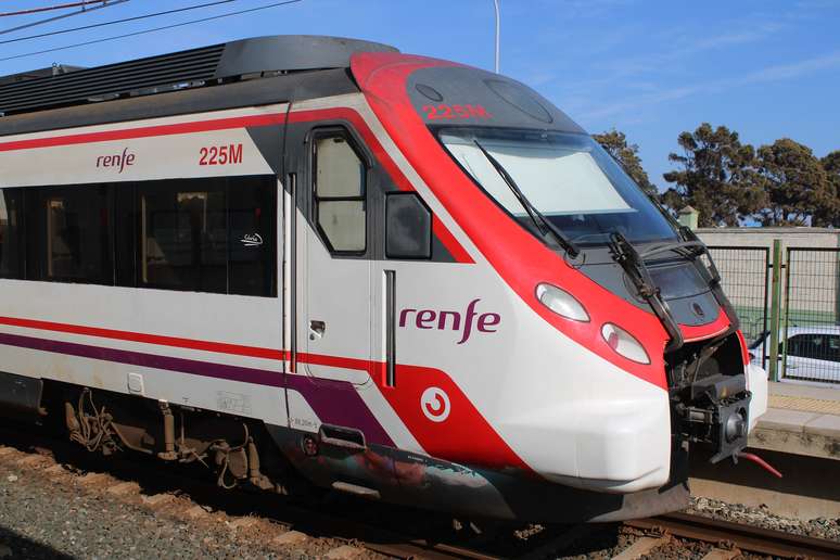 A Renfe está expandindo suas linhas transfronteiriças para França e Portugal