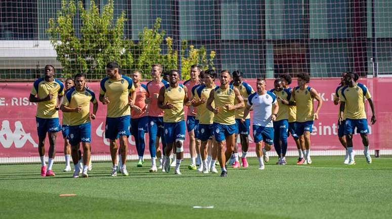 Jogadores do Monaco durante treinamento da equipe –