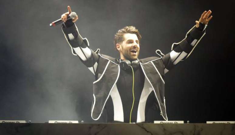 O DJ Alok fará megashow em Copacabana, no Rio de Janeiro, neste sábado, 26.