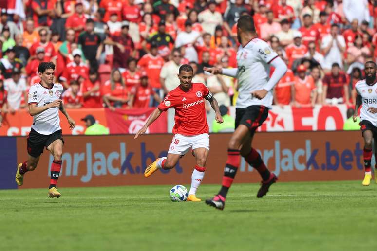 Flamengo X Internacional: Saiba Onde Assistir, Escalações E Mais ...