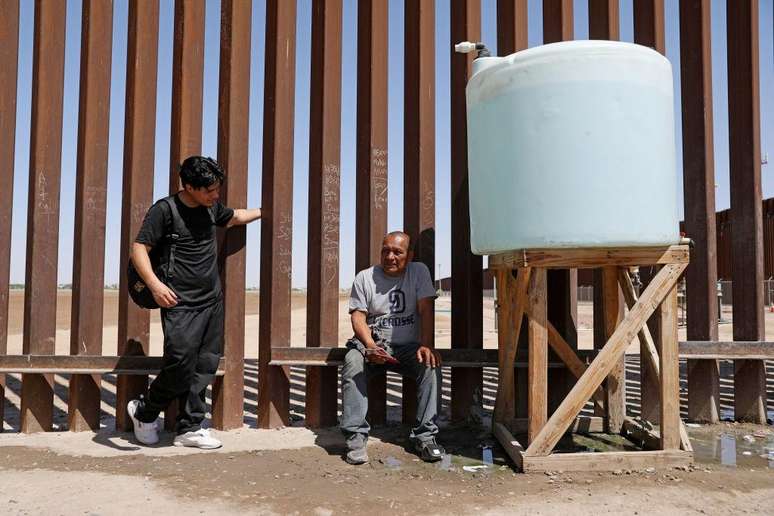 Peruvians are waiting to cross the border into the United States