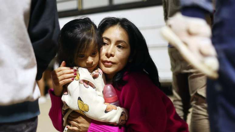 Because the number of Peruvians leaving their country has quadrupled