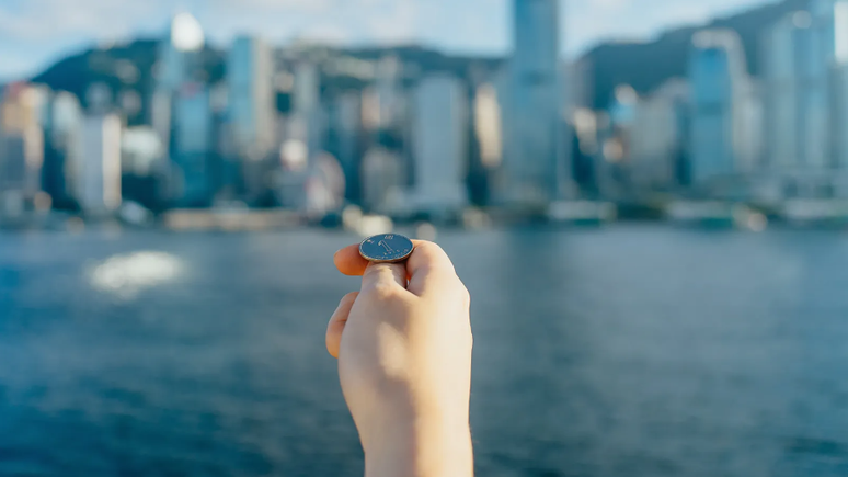 Jogar uma moeda pode ajud&aacute;-lo a raciocinar sobre uma escolha.