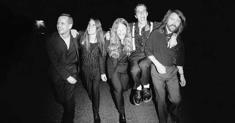 The Maine é formada por Kennedy Brock, Pat Kirch, Jared Monac, John O'Callaghan e Garrett Nickelsen