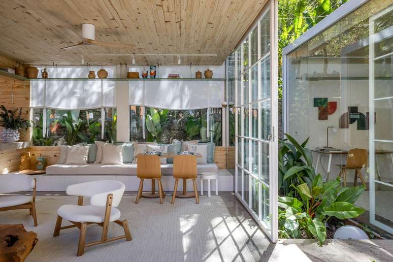 Three containers form a bar and a bookshop in Rio