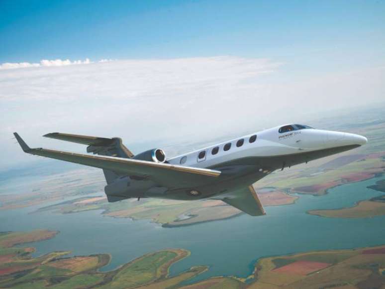 Jato executivo Phenom 300, da Embraer