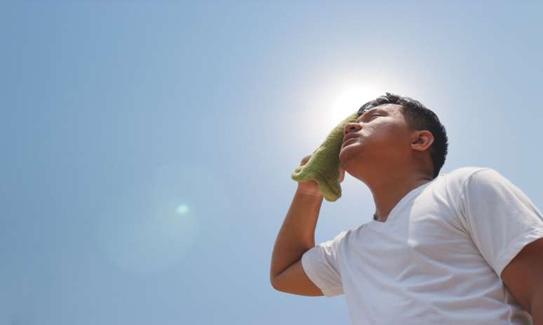 Bebendo pouca água? Conheça 7 sinais de desidratação -