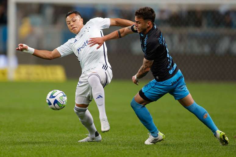 Cruzeiro sofre sua pior derrota no Brasileirão frente ao Grêmio; confira as  notas, jogo agora brasileiro 