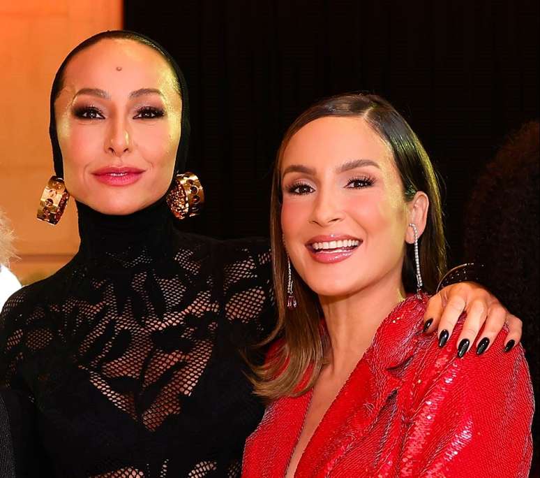 Sabrina Sato e Claudia Leitte 