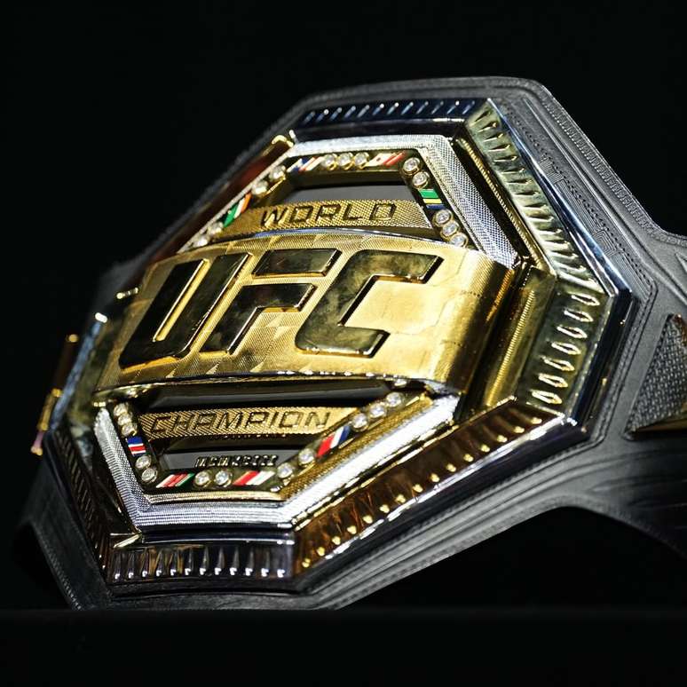 UFC: Brasil leva um cinturão, perde outro e fica em 50% no 1º