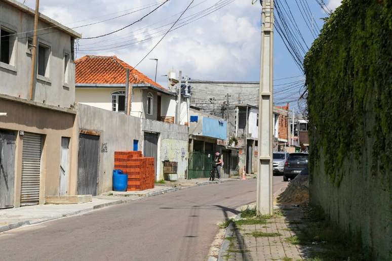 Moradores começaram a ocupar a região da Vila Formosa em 1950, o maior bolsão de ocupações de moradia de Curitiba