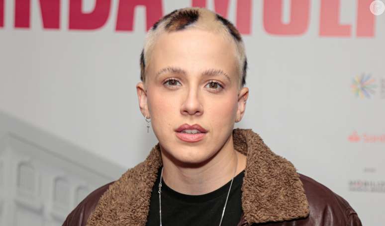 Animal print hair: Marcella Rica gives a radical twist and sports a new look in the theater.  Photos!