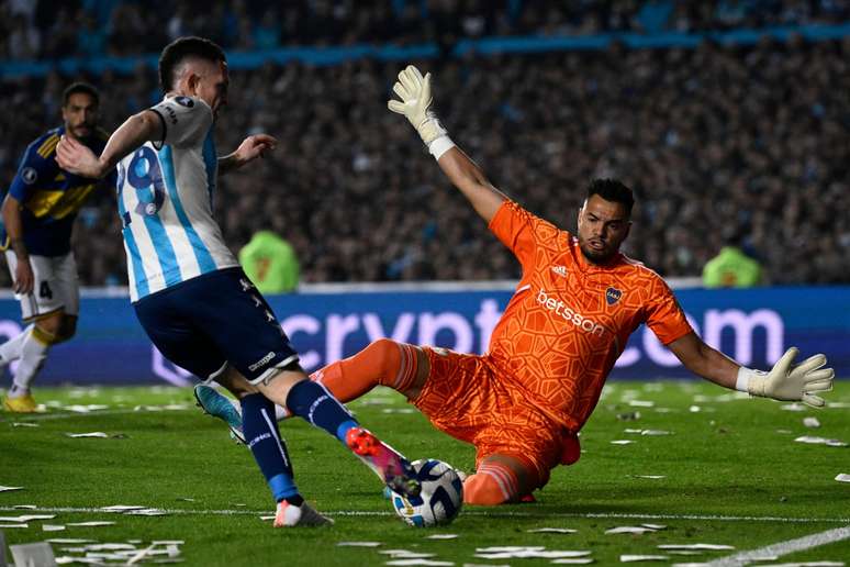 Libertadores: Boca bate Racing nos pênaltis e encara Palmeiras na semi