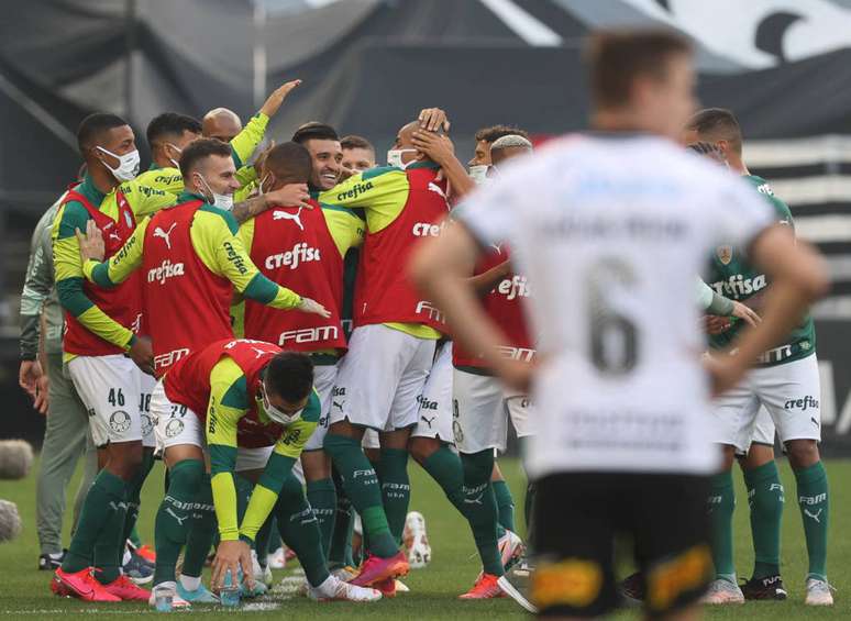 Dérbi das arenas: Palmeiras tenta igualar Corinthians nas vitórias em  Itaquera, palmeiras