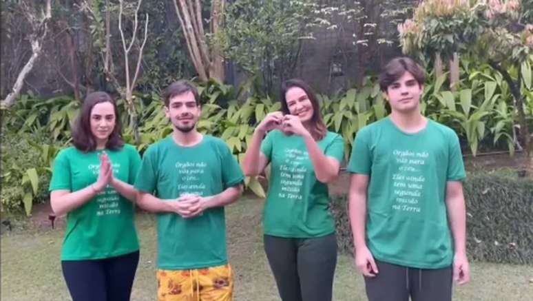 Lara, João, Luciana e Rodrigo, familiares do apresentador Faustão, durante campanha sobre doação de órgãos postada no Instagram do Ministério da Saúde