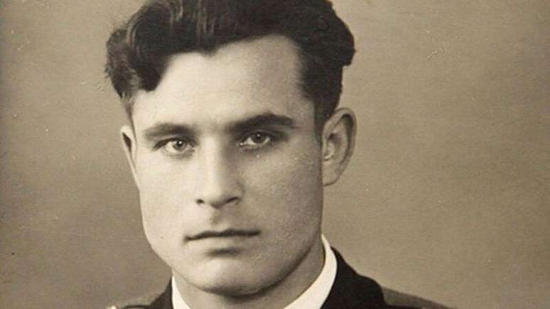 O destacado oficial soviético Vasili Arkhipov (1926-1998) conseguiu evitar um holocausto nuclear no mar do Caribe