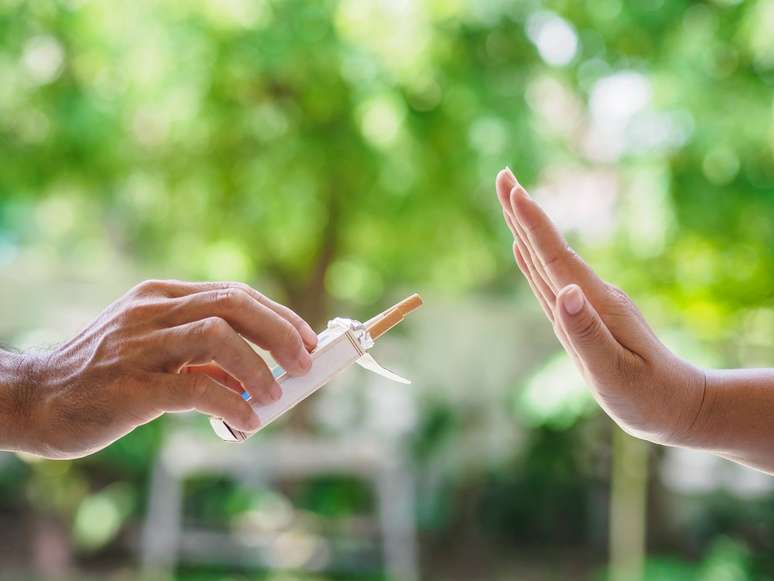 Os benefícios de parar de fumar podem ser sentidos em poucos dias