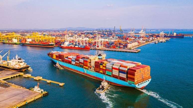 The machinery and equipment sector grows by 23% in the total