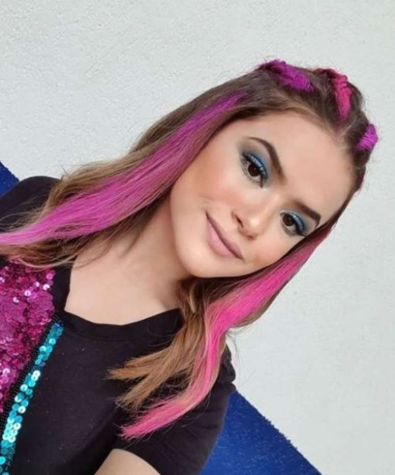 Fios coloridos &ndash;