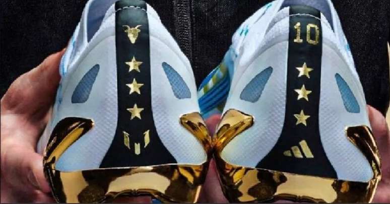 Detalhes da nova chuteira de Lionel Messi &ndash;