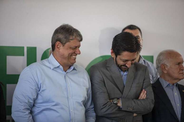 Tarcísio de Freitas confirma que apoiará Ricardo Nunes na corrida pela Prefeitura de São Paulo