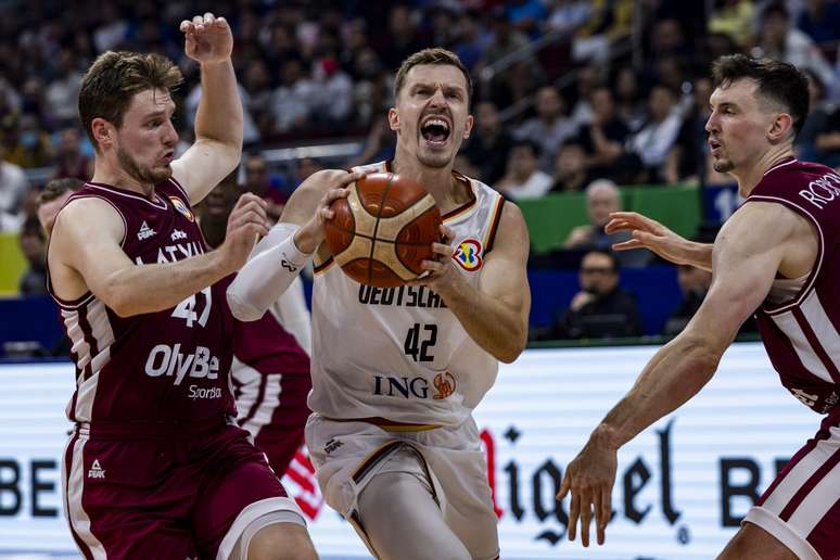 Copa do Mundo de Basquete Masculino 2023: horário e onde assistir a Brasil  x Letônia