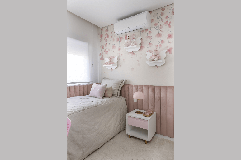 In the children's bedroom, padded headboards guarantee greater safety 
