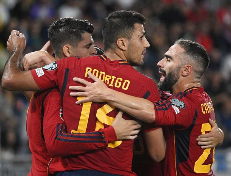 Com hat-trick de Morata, Espanha atropela a Geórgia