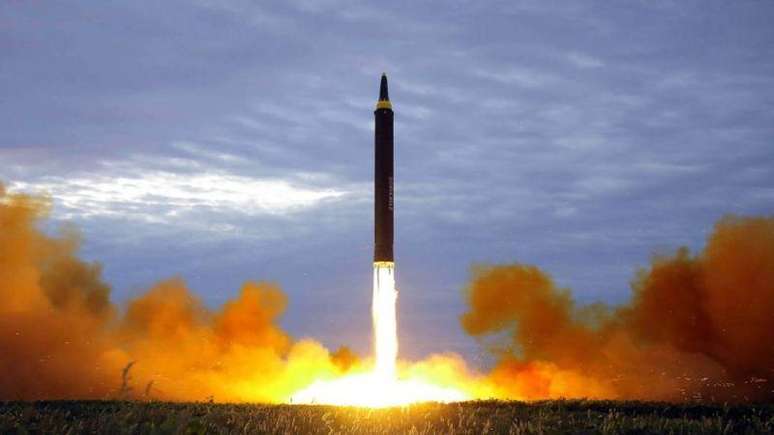 O TPAN entrou em vigor em janeiro de 2021 e é o primeiro acordo internacional a proibir as armas nucleares, incluindo as disposições para sua completa eliminação