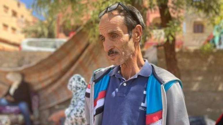 Abdelkarim Brouri teve sua casa parcialmente destruída depois do terremoto