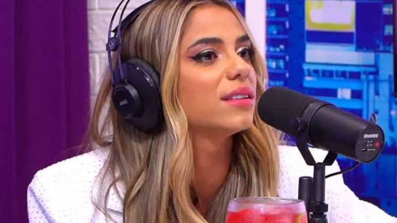 Key Alves Reveals Huge Amount of Money She Makes From Photos of Her Feet;  Find out how much!