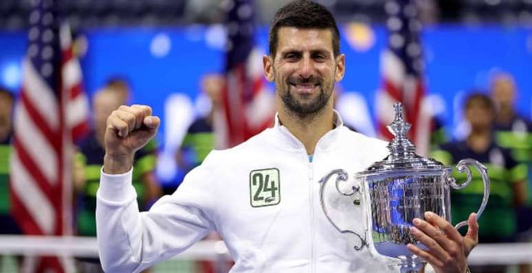Djokovic takes number 1 for the tenth time and shoots high Djokovic takes number 1 for the tenth time and shoots high