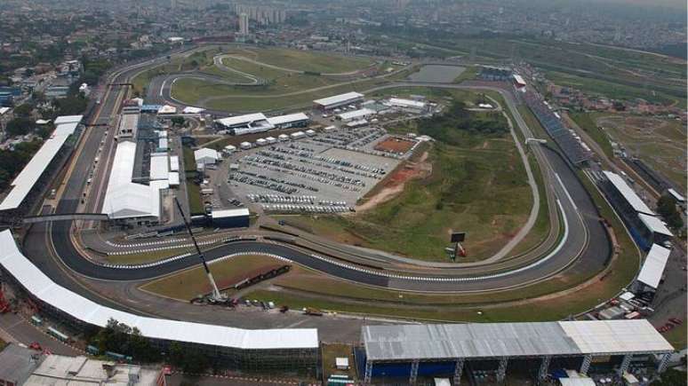 Aut&oacute;dromo de Interlagos vai receber GP de S&atilde;o Paulo de F-1 em novembro.