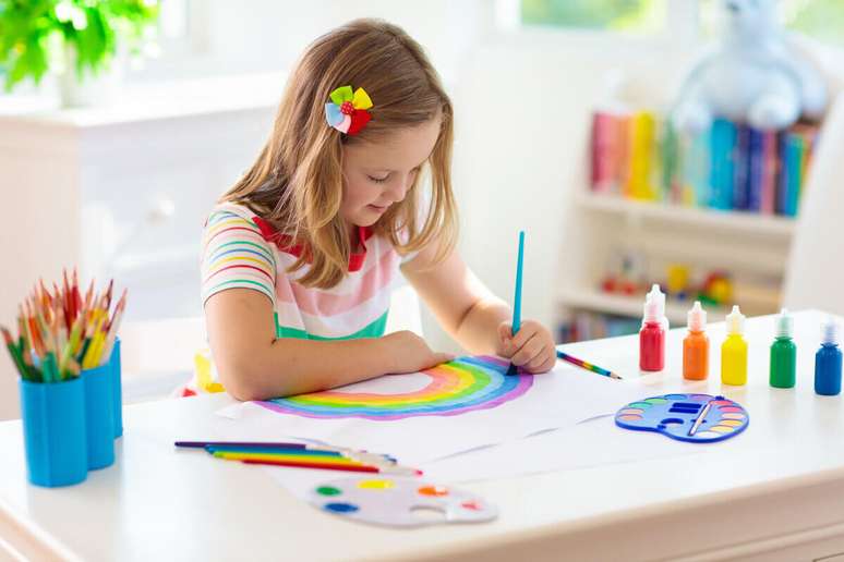 Painting improves children's motor and cognitive skills 
