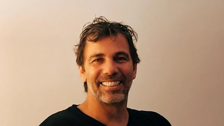 Marcelo Faria shares a rare photo with his daughter in a special moment