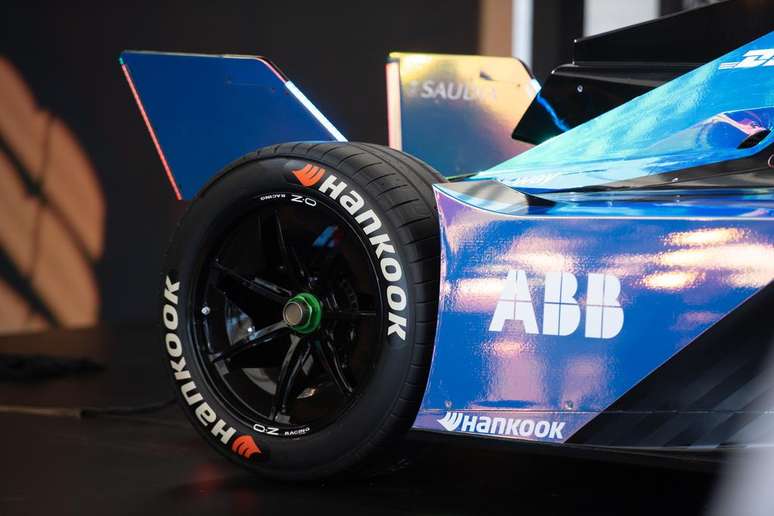 Brasil recebe pela primeira vez corrida de carros elétricos da categoria  Formula E