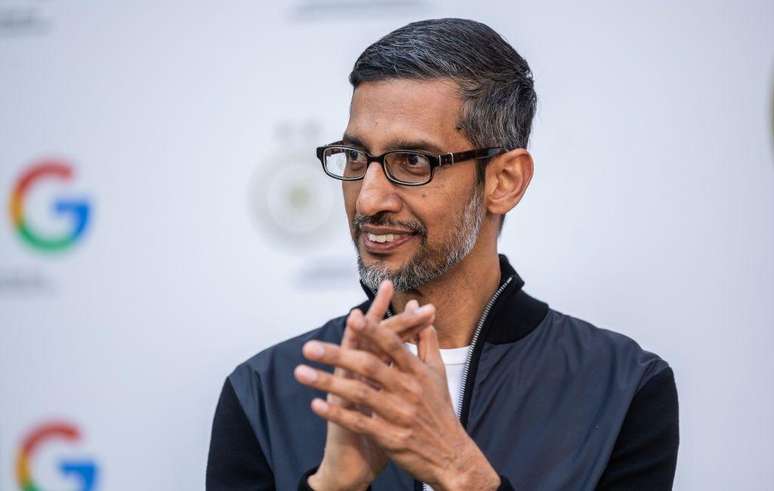 O promotor que abriu a sessão na terça-feira (12/9) mostrou um vídeo em que Sundar Pichai, CEO do Google e da Alphabet, pedia que o histórico de um determinado chat fosse desativado