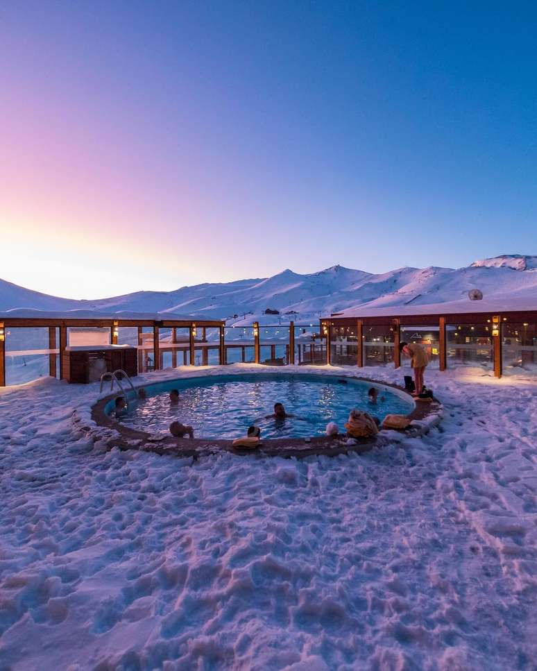 Valle Nevado Ski Resort fica próximo a Santiago, capital do Chile