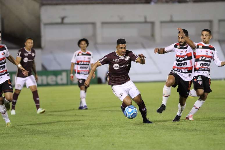 Ferroviária 1 x 2 São Paulo - David abre caminho e Tricolor busca virada  com um a menos