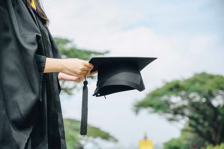 capelo, formatura, faculdade