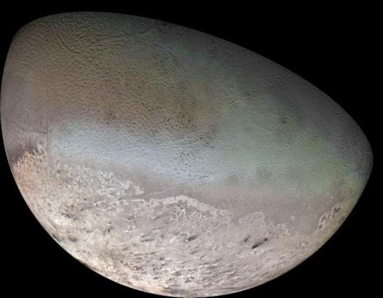 Tritão é a maior lua de Netuno