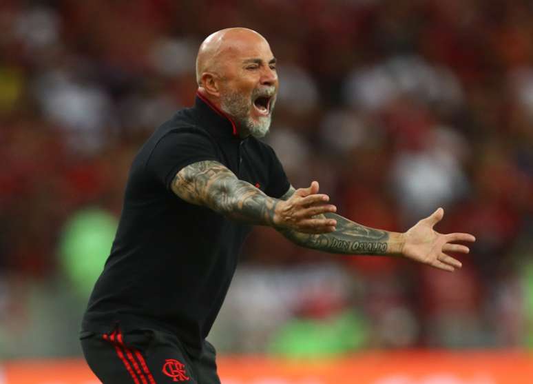 Sampaoli durante partida do Flamengo –