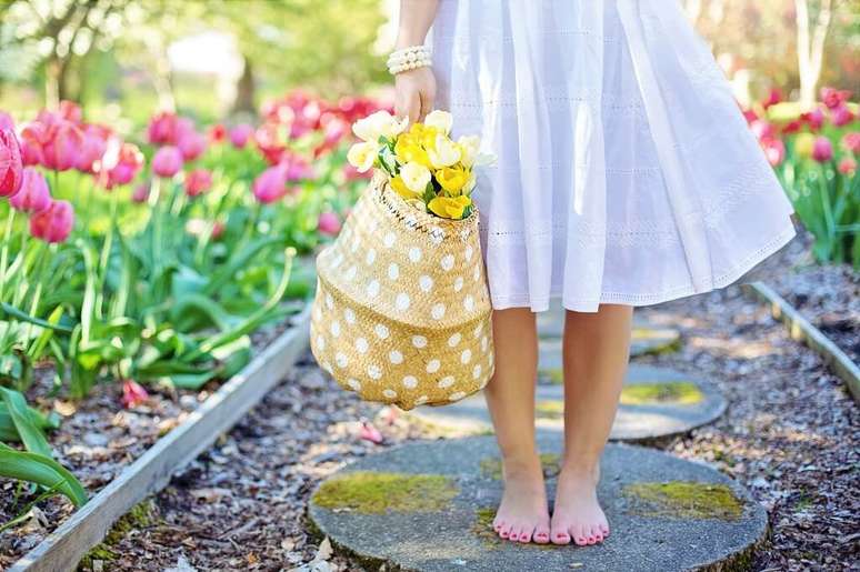 Spring Bath: learn to do it and bring magic into your life