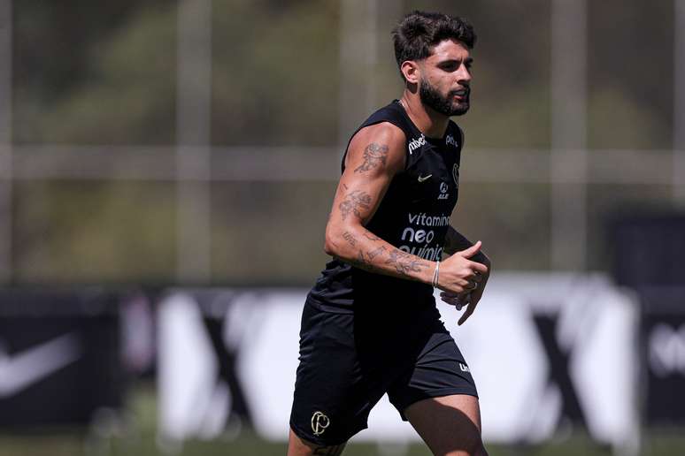 Grêmio faz último trabalho antes de enfrentar o Corinthians