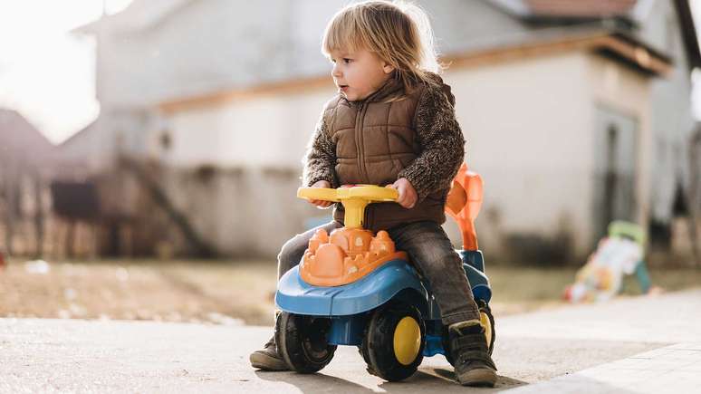 18 motocas e carrinhos de passeio para bebês e crianças pequenas