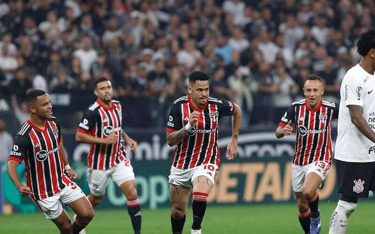 Escalação do São Paulo: veja time titular contra o Corinthians na Copa do  Brasil hoje