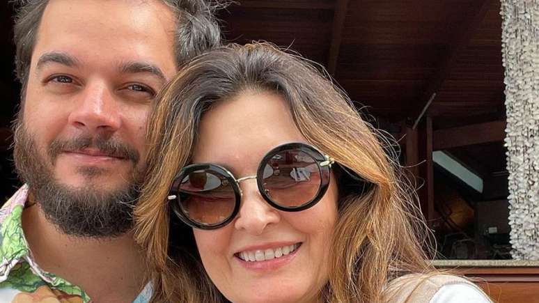 T&uacute;lio Gadelha exalta F&aacute;tima Bernardes: "Dom de contagiar com alegria os que est&atilde;o a sua volta"